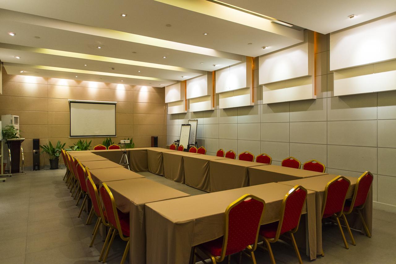 Jinjiang Inn Foshan Zumiao Qinren Road Экстерьер фото